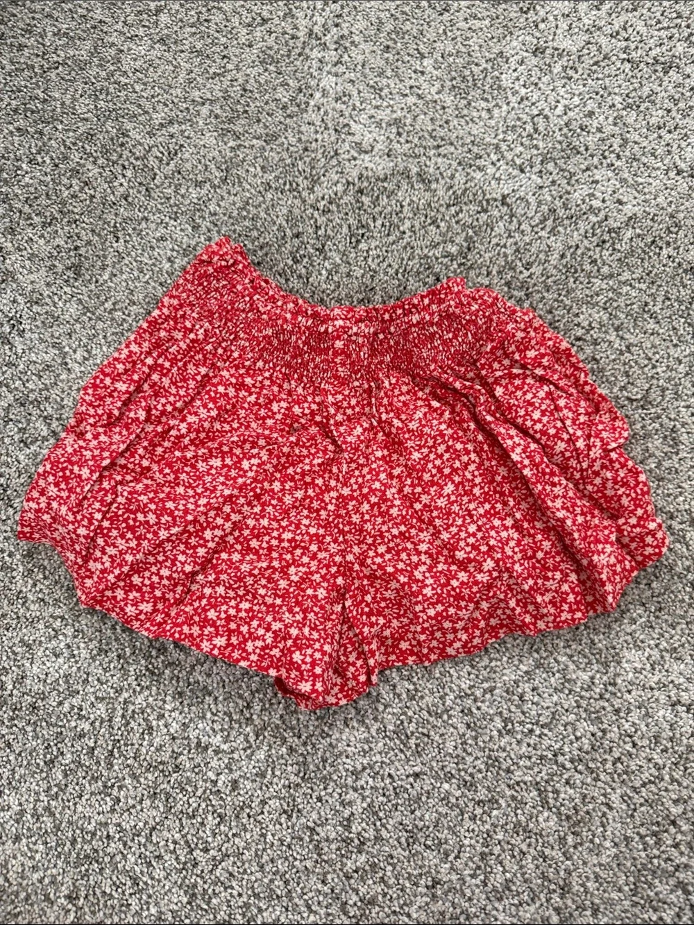 NWT Zara 18-24 Red Floral Smocked-Waist Shorts